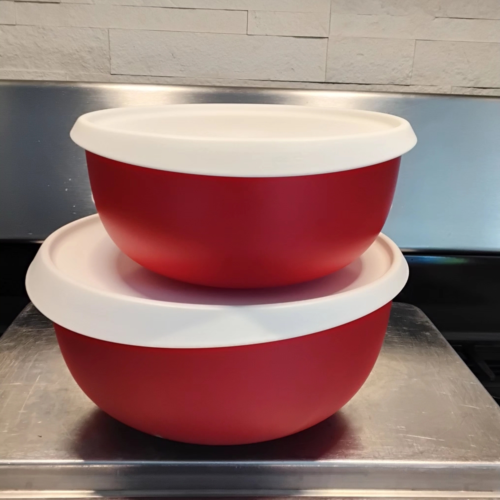 Tupperware Red and White Mixing Bowl Set